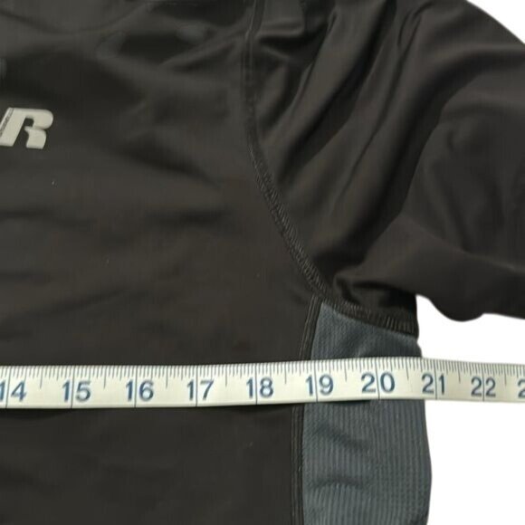 Russell Athletic Training Fit Mens Shirt Black L Reflective Accents Short Sleeve - Picture 8 of 9